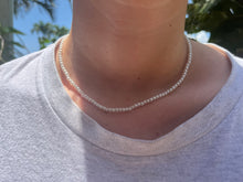 Load image into Gallery viewer, Pearl Posie Necklace