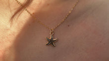 Load image into Gallery viewer, Black Starfish Necklace