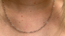 Load image into Gallery viewer, The Heart Necklace