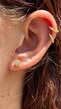 Load image into Gallery viewer, Mini Shell Earrings