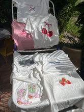Load image into Gallery viewer, Swan baby tee