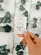 Load image into Gallery viewer, Beachy Wave Earrings
