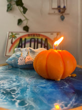 Load image into Gallery viewer, Fall Ghost Earrings
