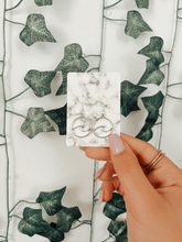Load image into Gallery viewer, Beachy Wave Earrings
